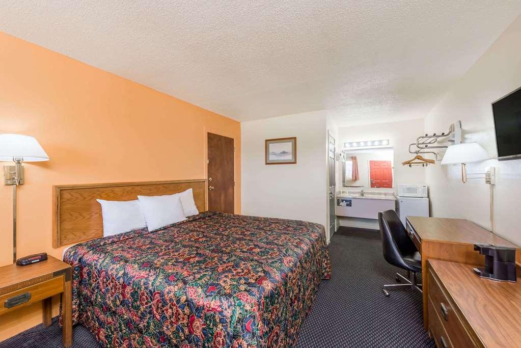 Knights Inn - Chanute Kamer foto